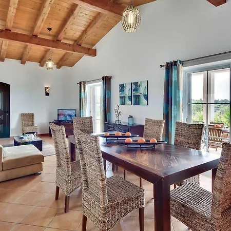 Monte De Madrinha Villa *